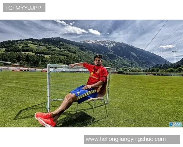 足球明星精彩腿法展示视频全程播放尽享足球魅力与技巧之美